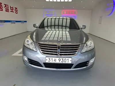 Hyundai Equus