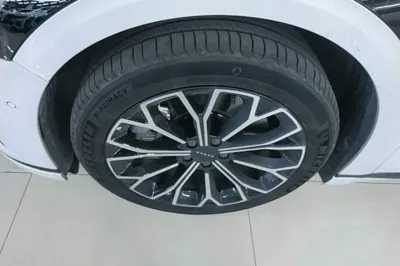 Zeekr 007GT