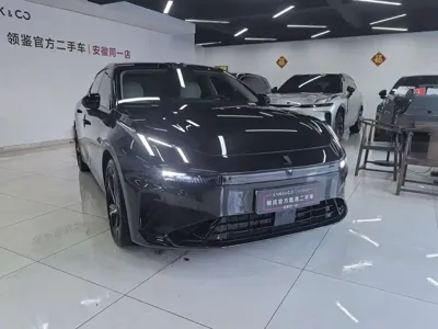 Lynk & Co 07 EM-P