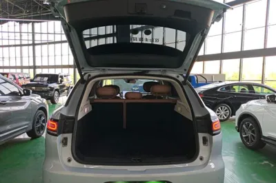 Leapmotor C11