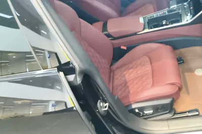 Audi A7L