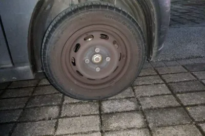 Baojun E100