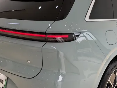 Li Auto Li L6