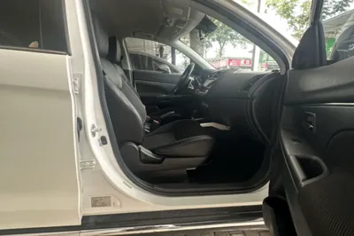 Peugeot 4008