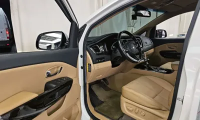Kia Canival