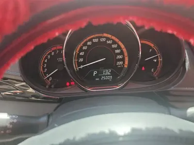 Toyota Yaris L