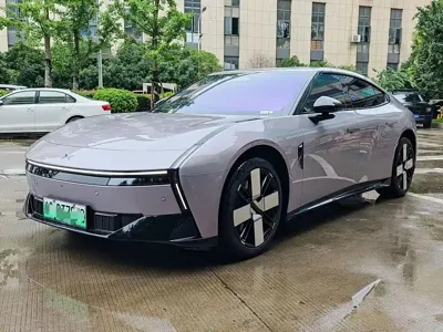 Xpeng P7