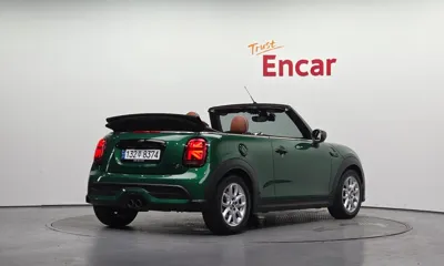 MINI Cooper Convertible