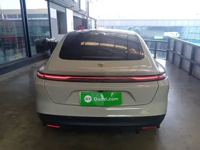 Nio ET5