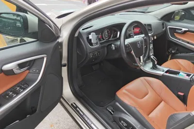 Volvo S60