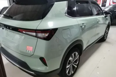 Wuling Asta
