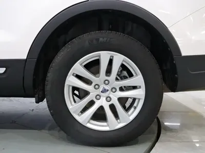 Ford Explorer (Import)