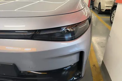 Leapmotor C16