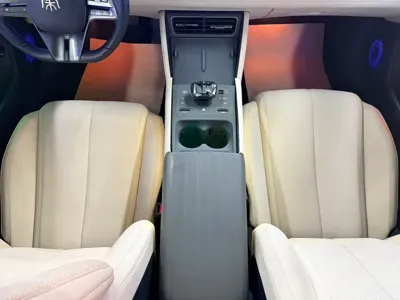 BYD Qin L