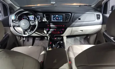 Kia Canival