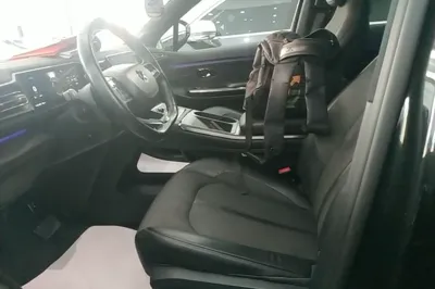 Nio EC6