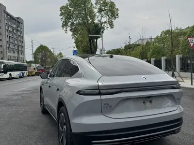 Nio EC6