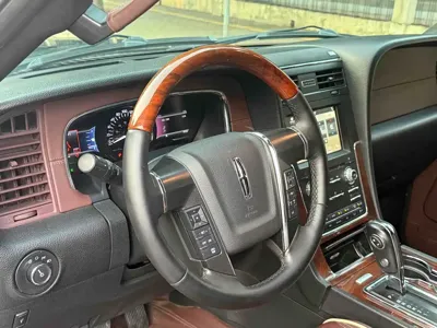 Lincoln Navigator