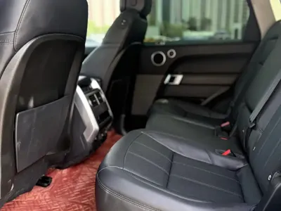 Land Rover Sport