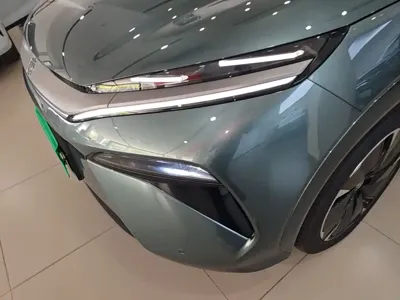 BYD 唐L