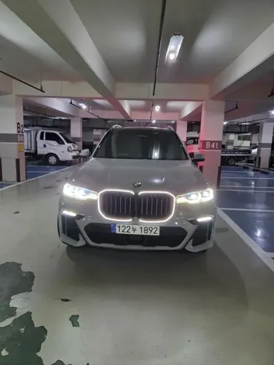BMW X7