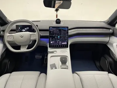 Nio EC7