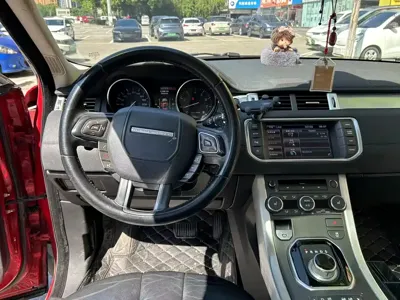 Land Rover Evoque (Import)