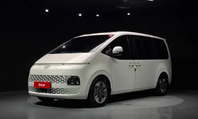 Hyundai Staria