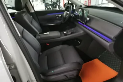 Leapmotor C10