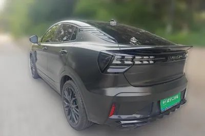 Lynk & Co 05