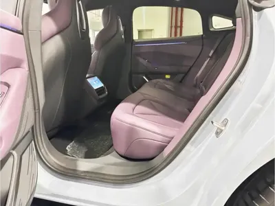 Xpeng P7