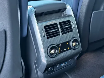 Land Rover Sport