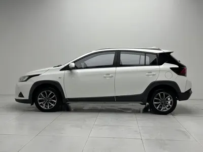 Toyota Yaris L
