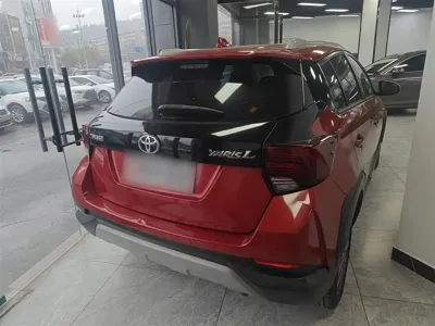 Toyota Yaris L