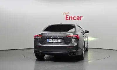 Maserati Ghibli