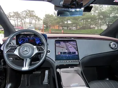 Mercedes-Benz EQE