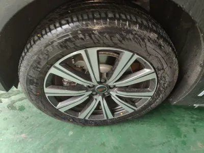 Hongqi HS7 PHEV