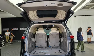 Kia Canival