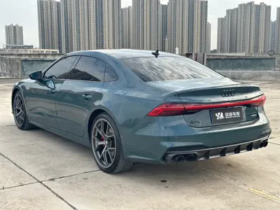 Audi A7L