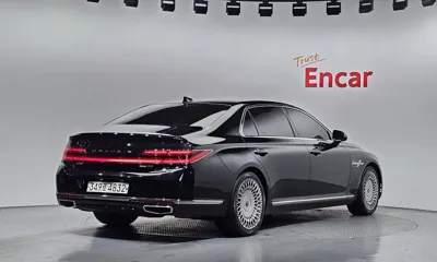 Genesis G90
