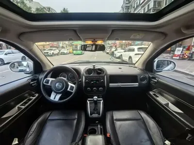 Jeep Compass (Import)