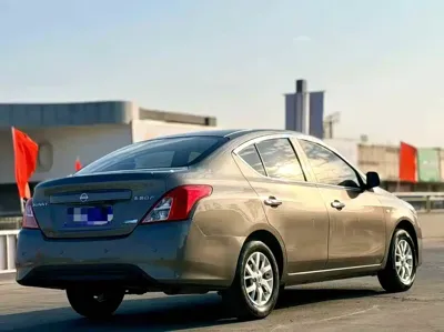Nissan Sunny