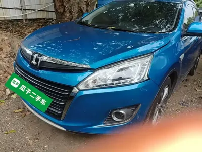 Luxgen U6