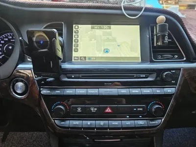 Hyundai Aslan