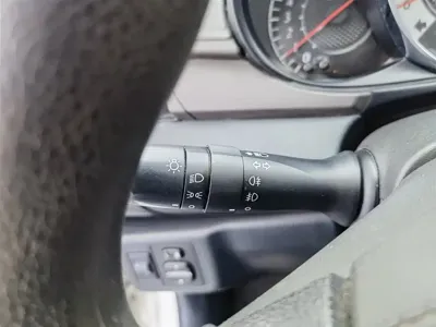 Toyota Yaris L