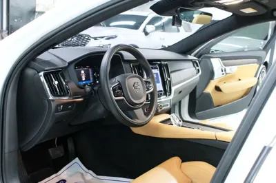Volvo S90