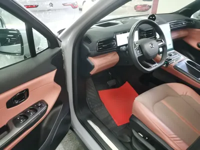 Nio EC6