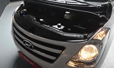 Hyundai Starex