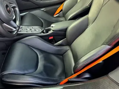 McLaren GT