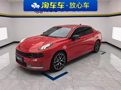 Lynk & Co 03